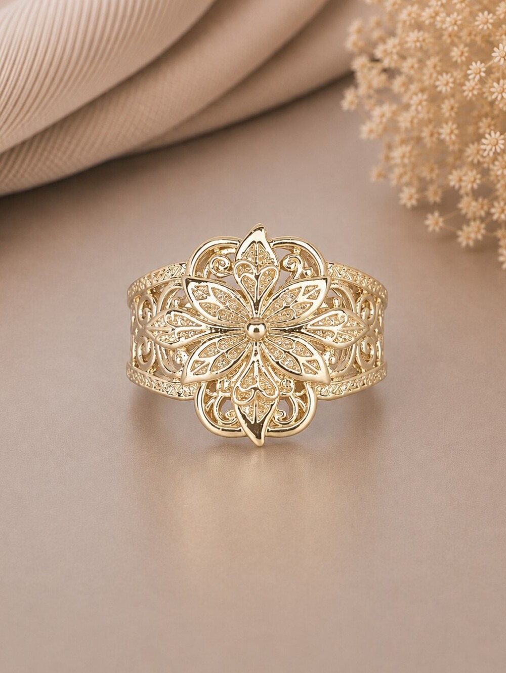 Gold Filigree Flower Ring